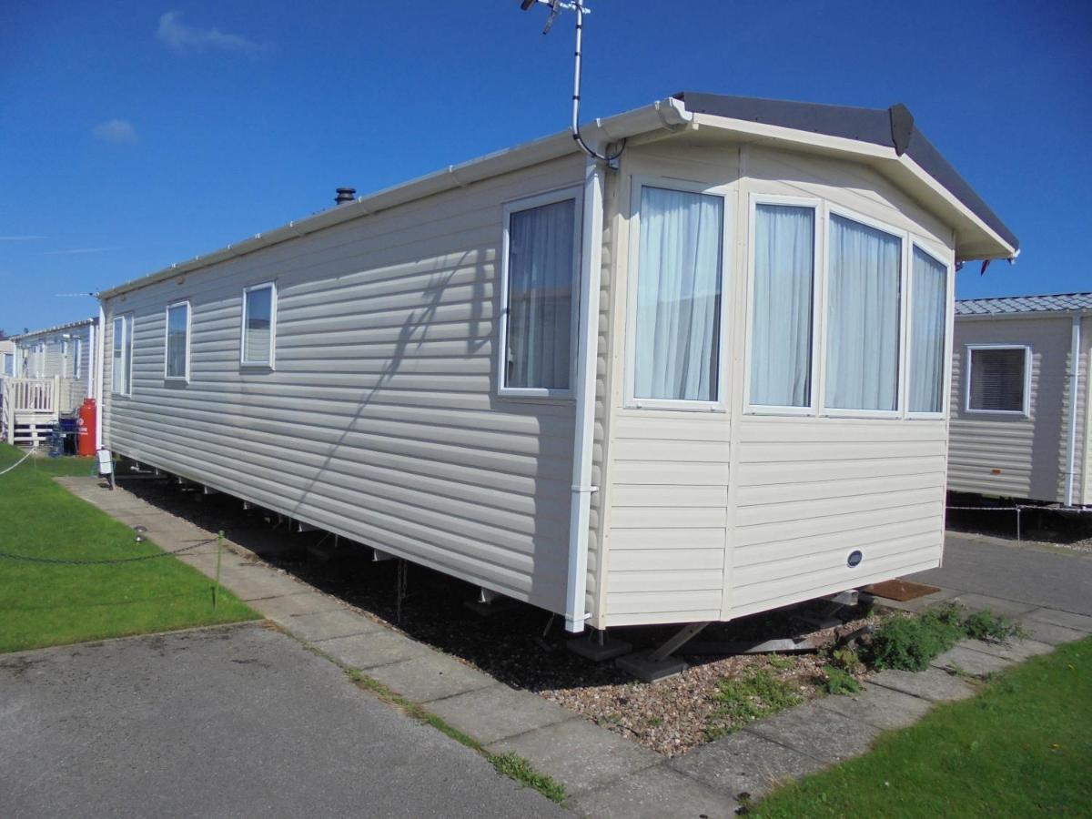 The Wolds: The Wolds:- 6 Berth, Central Heated Ingoldmells Buitenkant foto