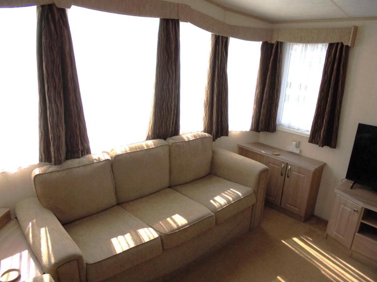 The Wolds: The Wolds:- 6 Berth, Central Heated Ingoldmells Buitenkant foto