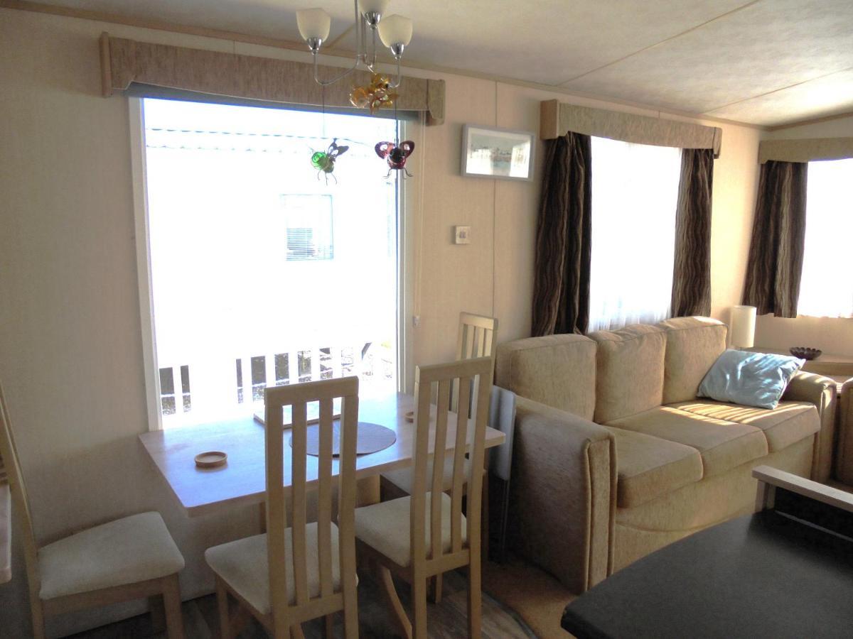 The Wolds: The Wolds:- 6 Berth, Central Heated Ingoldmells Buitenkant foto